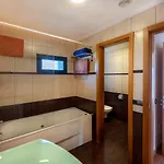 Villa Camelot Homes By Livvo