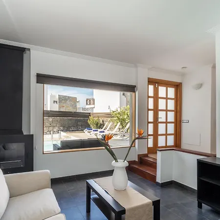 Camelot Homes By Livvo Βίλα