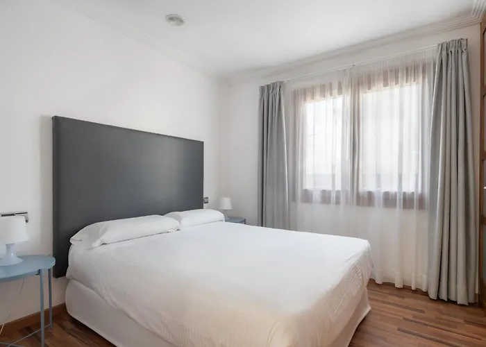 Villa Camelot Homes By Livvo *