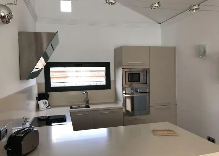 Camelot Homes By Livvo Βίλα *