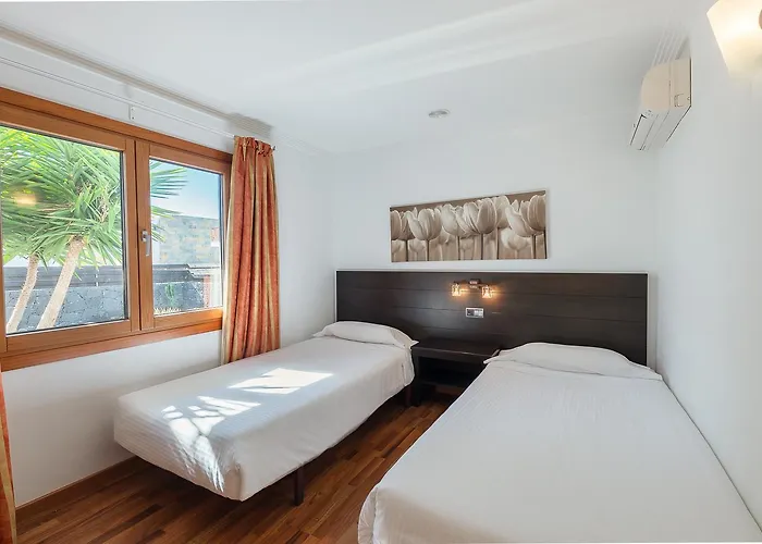 Villa Camelot Homes By Livvo