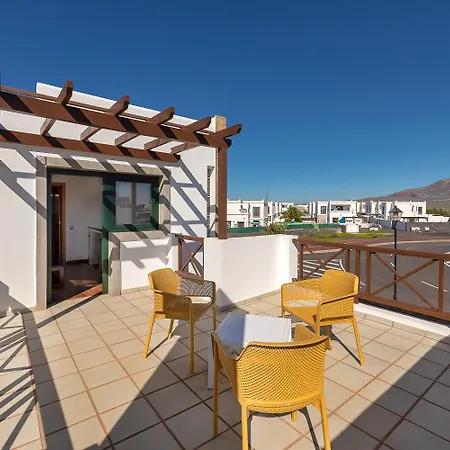 Camelot Homes By Livvo Villa *