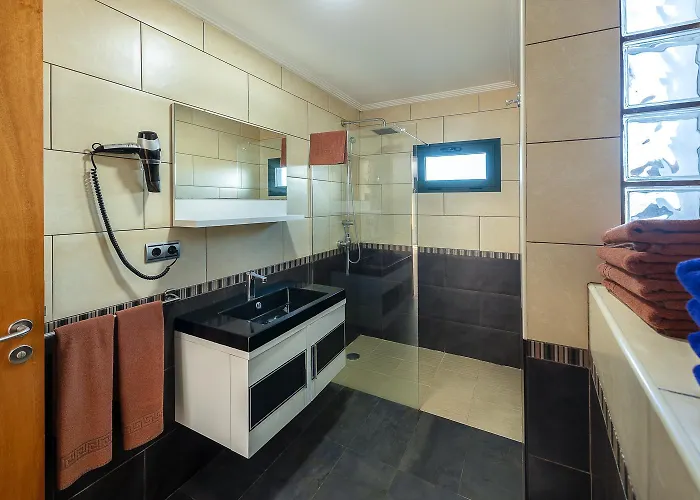 ヴィラ Camelot Homes By Livvo プラヤ・ブランカ