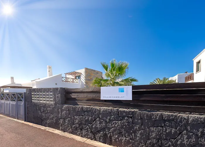 Camelot Homes By Livvo ヴィラ